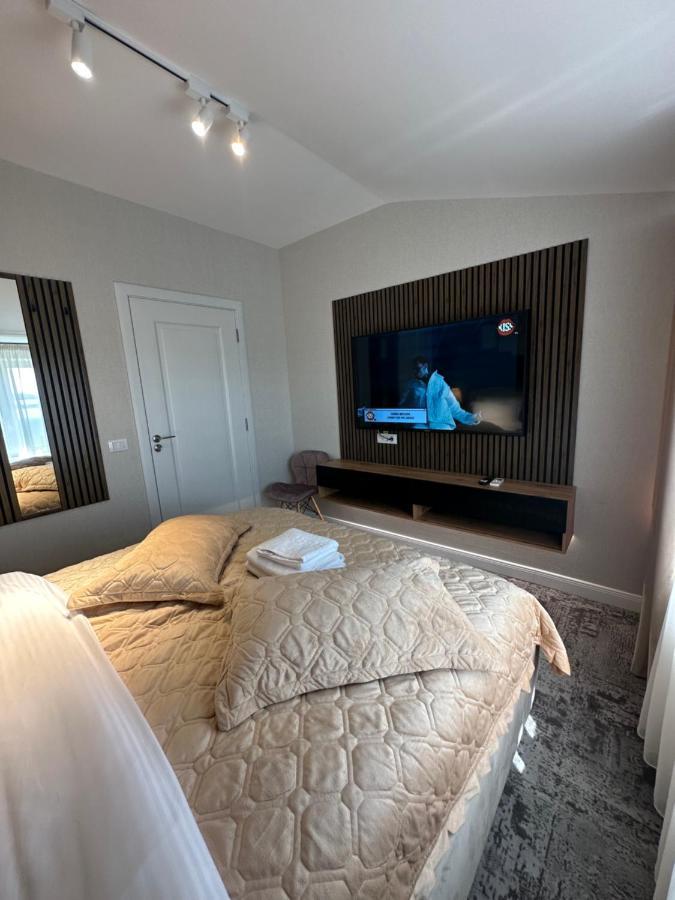 Complex Rediu 54 Luxury Apartaments Yaş Dış mekan fotoğraf