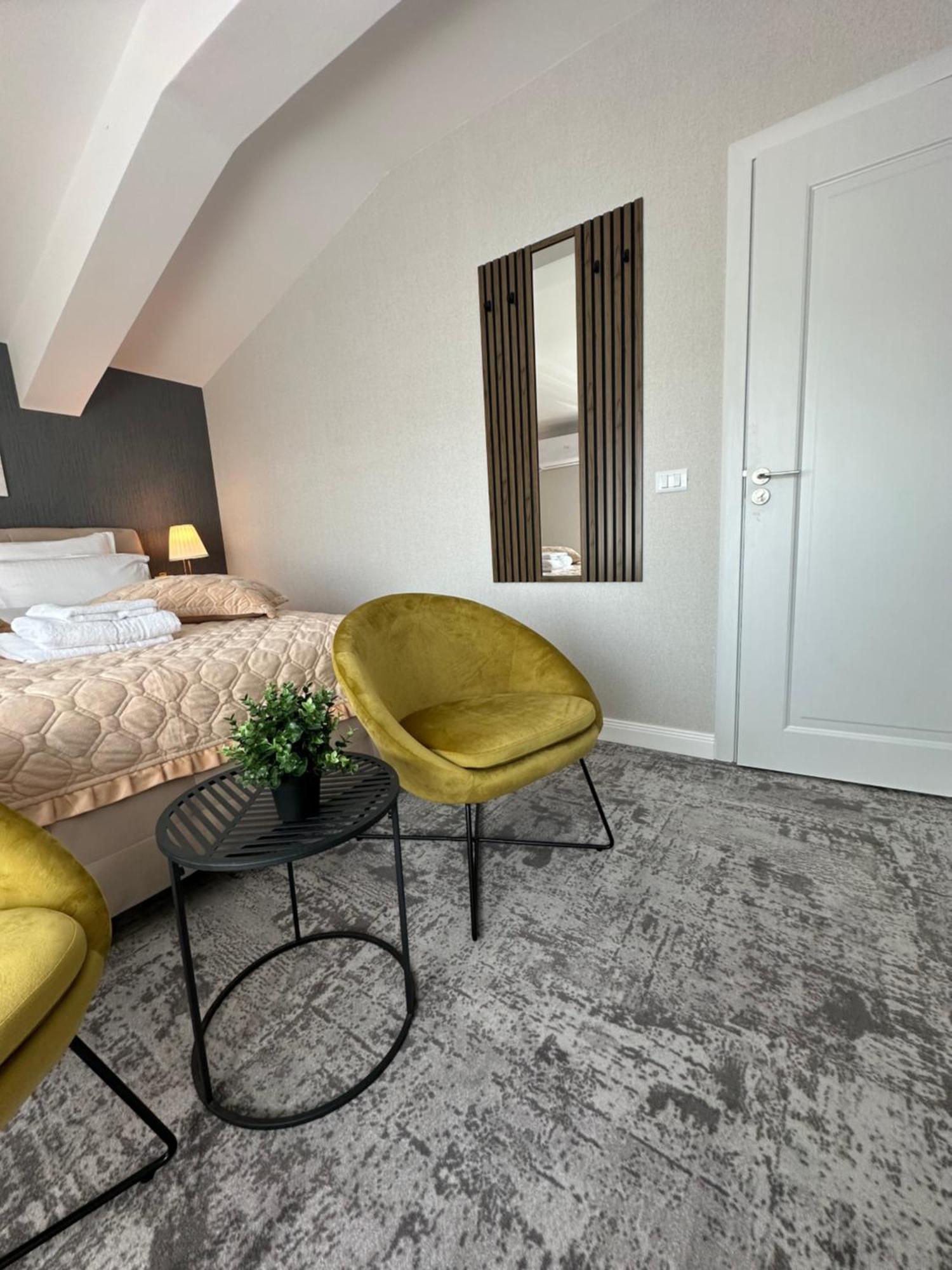 Complex Rediu 54 Luxury Apartaments Yaş Dış mekan fotoğraf